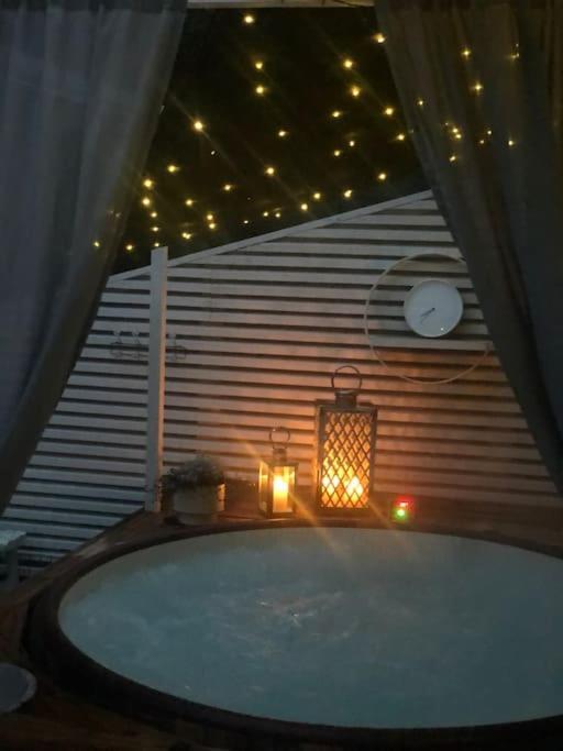 Snowcrystal Home With Jacuzzi And Sauna Rovaniemi Exterior foto